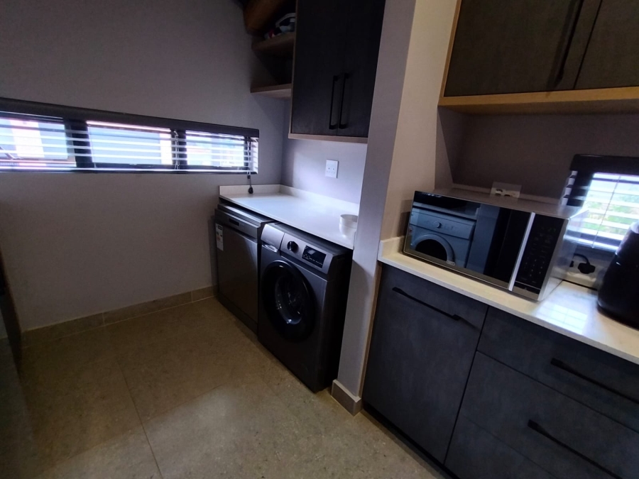 3 Bedroom Property for Sale in De Land Estate North West